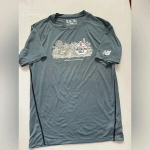 New balance NYRR Brooklyn Half Marathon 2018 Men’s Running T-shirt  Sz Medium‎